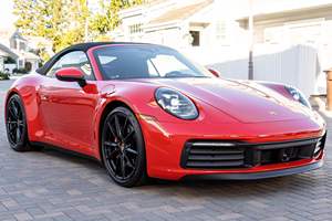 Reloj 2021 911 Carrera S Cabriolet Sport Package - Product Image 5