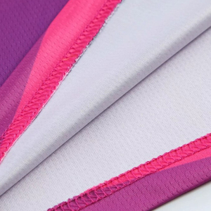 Chemises de basket-ball personnalisées Maillot de basket-ball de meilleure conception pour jeunes Vêtements de sport imprimés Ensembles de vêtements pour garçons Shorts pour hommes de grande taille - Product Image 2
