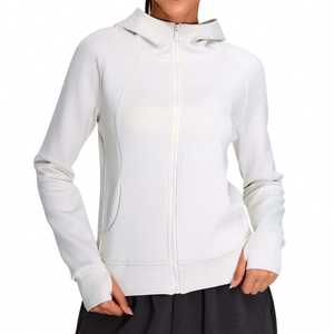 Ropa deportiva ligera para mujer al por mayor con bolsillos y cremallera atlética para yoga, correr, gimnasio, ropa informal, chaqueta con capucha y cremallera completa - Product Image 3