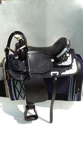 Selle de randonnée légère pour cheval, personnalisée, WESTERN TRAIL HORSE, siège en cuir noir, design plaqué argent, arbre en fibre - Product Image 3