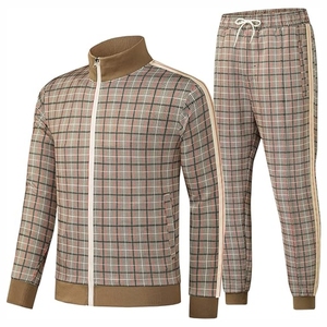 Survêtements de qualité supérieure pour hommes/combinaison de couleurs Slim Fit à la mode Survêtement pour hommes pour vêtements d'entraînement - Product Image 1