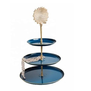 Support de gâteau enduit de poudre bleue support de gâteau aux fruits en métal supports outils de gâteau de l'inde plateau en acier à 3 niveaux - Product Image 6