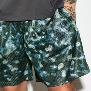 2024 pantalones cortos de baloncesto de malla deportivos de calle personalizados para hombres, Fitness informal sublimado a la venta - Product Image 5