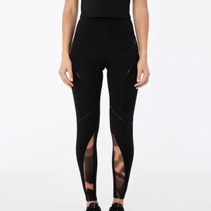 Leggings de sport de yoga tricotés pour femmes Gym Fitness logo personnalisé Collants d'entraînement et de course à pied - Product Image 1