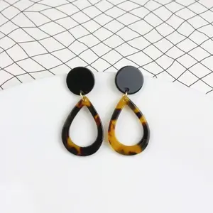 Luxe indien résine acrylique déclaration pendentif boucles d'oreilles goutte meilleure qualité conception personnalisée coloré accessoire de mode - Product Image 1