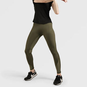 Gran oferta, mallas de gimnasio de cintura alta, pantalones de Yoga para Fitness con glúteos fruncidos sin costuras con logotipo personalizado, ropa de entrenamiento de seda para mujer - Product Image 3
