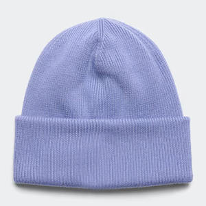 Gorros unisex cálidos y elegantes hechos de acrílico suave, perfectos para usar en invierno, moda casual o para publicidad. - Product Image 1