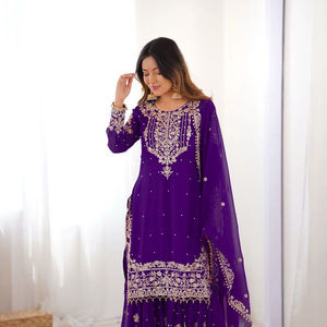 Conjunto de Fiesta de Georgette Sintética con Bordado de Cordón de Diseño, Lentejuelas, Hilo y Perlas, Top y Sharara con Dupatta - Product Image 1