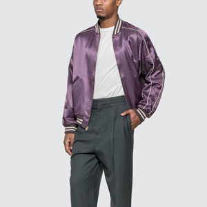 Producto de Venta caliente Chaqueta de satén para hombre para ropa informal Nueva mejor llegada Chaqueta de temporada de invierno de satén de Estilo Vintage para hombres - Product Image 4