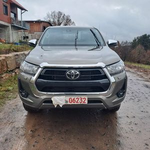 TO YOTA HI LUX XTRA CABINA CONFORT 4X4 2023 USADO - Product Image 1