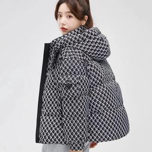 Femmes hiver chaud mi-long mince à capuche fermeture éclair Parkas à manches longues rembourré bouffée veste couleur unie fait peau de mouton coton - Product Image 5