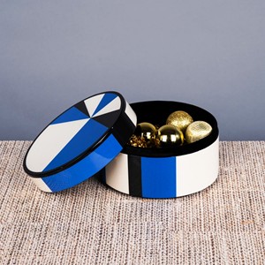 Hine On Me Small WhiteAnd Blue Boîte décorative en bois Vente chaude Cadeaux et artisanat Boîtes en bois Signes muraux fabriqués en Inde - Product Image 2