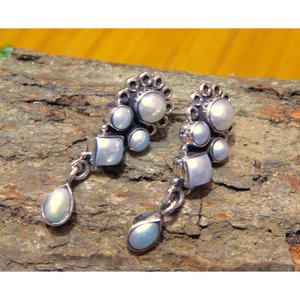 Pendientes de tuerca florales de perlas naturales de Plata de Ley 925, joyería ligera de piedras preciosas naturales para regalo de aniversario - Product Image 5