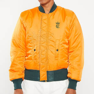 แจ็กเก็ตบอมเบอร์กันลมของผู้ชายเสื้อแจ็กเก็ตแฟชั่นคอตั้งสำหรับฤดูหนาวดีไซน์โลโก้ด้านหน้าตามสั่ง - Product Image 2