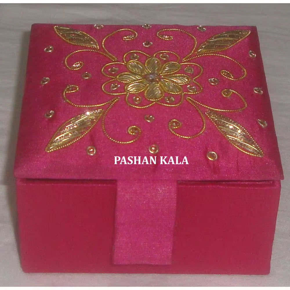 Beautiful Handmade Zari Embroidery Square Shape Jewelry Boxes for