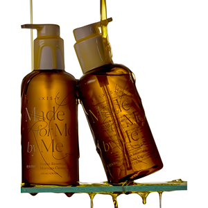 Aceite limpiador de Moringa reiniciante bioma Ay & Me, de la marca Ay & Me - Product Image 2