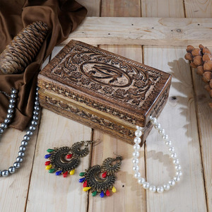 Commercio all'ingrosso di vendita di fabbrica di legno con intaglio a mano occhio di <span class=keywords><strong>verità</strong></span> Design scatola di gioielli da India ai migliori prezzi - Product Image 3