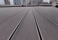 Plancher composite 135*25mm, première génération, style classique pour terrasse et jardin