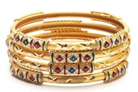 Brazaletes de Latón Dorado a la Moda, Elegantes Brazaletes Indios para Exhibición, Chapados, Duraderos, Diseño Personalizable, para Bodas