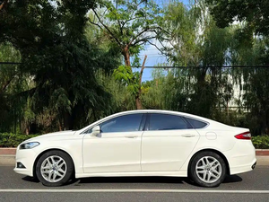 1.5L Ford Mondeo GTDi180รุ่นแฟชั่น2WD รถซีดานขนาดกลางแบบ4ประตูรถซีดาน5ที่นั่งขนาด2013 Ford Mondeo - Product Image 6