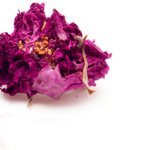 Fleurs et pétales de Rose rouge séchés naturellement utilisation dans les produits médicaux et à base de plantes couleur Rose rouge dans un emballage en vrac - Product Image 4