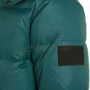 Chaqueta acolchada ajustada para hombre con diseño minimalista para ropa de calle urbana Chaqueta acolchada repelente al agua para hombre - Product Image 3