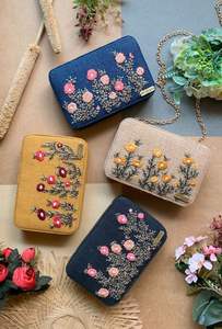 ESTE USO BORDADO BOLSOS ÚNICOS MEJOR Estilo bohemio Bordado Trabajo Mano Embrague Monederos Bolsos Diseño de lujo Forro al por mayor - Product Image 6