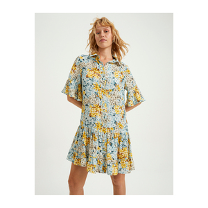 Robe en viscose mini à col chemise, à motifs floraux, décontractée, respirante et écologique pour femmes - Product Image 1