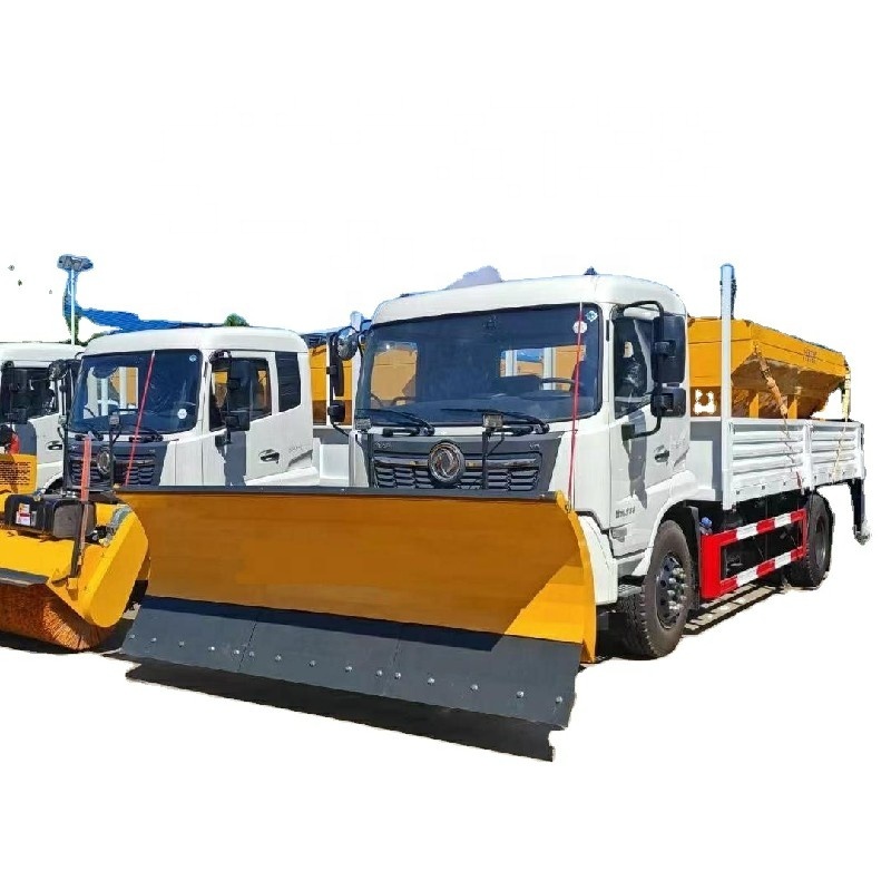 Dongfeng 4x2 Multi Functional Snow Removal
