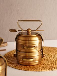 Élégante boîte tiffin en laiton fabriquée à la main avec poignée solide et construction robuste parfaite pour un usage quotidien au travail ou à l'école - Product Image 2