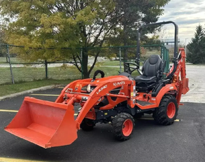Tracteur compact Kubota BX23S avec chargeur arrière et pelle hydraulique pour travaux agricoles - Product Image 1