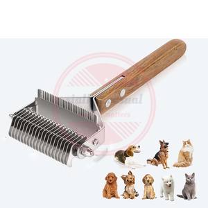 Peigne de toilettage pour animaux de compagnie en acier inoxydable pour chiens et chats | Peigne de démêlage professionnel avec manche en bois - Product Image 2