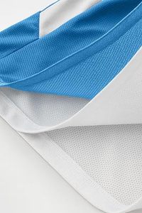 เสื้อบาสเก็ตบอลผ้าตาข่ายระบายอากาศได้ดีและมีน้ำหนักเบา ออกแบบมาเพื่อควบคุมความชื้นระหว่างการแข่งขันหรือการฝึกซ้อมที่ยาวนาน - Product Image 5