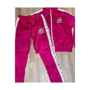 Conjunto Deportivo de Algodón Grueso para Hombre con Logotipo Personalizado, Transpirable, Informal, para Entrenamiento, Invierno, Cómodo, con Capucha y Cordón - Product Image 1