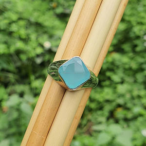 Bague de fiançailles de mariage classique en argent sterling 925 avec calcédoine bleue de taille carrée pour homme, cadeau en vrac en plaqué or - Product Image 1