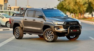 Hilux Travo Overland Plus 2026 Usado, 5 Plazas, Transmisión Automática, Volante a la Izquierda, Asientos de Cuero, Techo de Aleación de Aluminio, R17 4L - Product Image 2