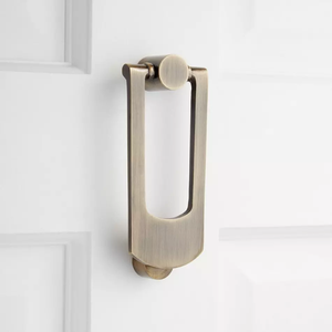 Elegante aldaba de puerta de latón con búho Acabado personalizado Perfecto para puertas de restaurante Decoración única y elegante - Product Image 5