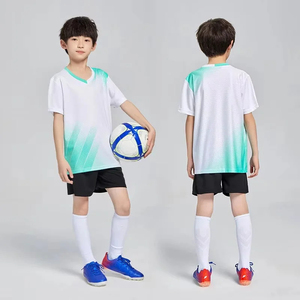Conjunto de Uniforme de Fútbol Personalizado por Sublimación para Niños, Color Blanco y Verde Menta, de Secado Rápido y Transpirable, con Pantalones Cortos para Niños - Product Image 1