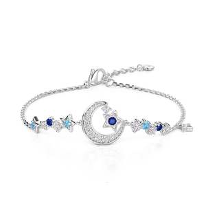 สร้อยข้อมือเสน่ห์ดวงจันทร์และดวงดาว Jeulia Luna Astra - Product Image 1
