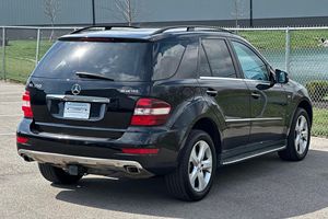 Mercedes-Benz ML350 BlueTEC 2011 d'occasion en excellent état - Product Image 5