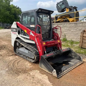 Chargeuses sur chenilles TAKEUCHI TL8R2 d'occasion en excellent état, 5 tonnes, moteur et boîte de vitesses de 75 chevaux - Product Image 3