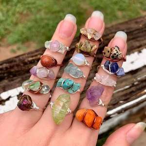 Bague artisanale pour femme, sertie de pierres vintage, 6-8 mm, cristal naturel, argent sterling, certifiée IGI, HARI OM CREATIONS - Product Image 6