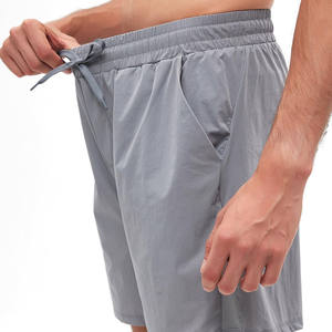 2025 décontracté Streetwear vêtements de plage personnalisé Fitness Nylon Shorts pour hommes qualité été Sport entraînement survêtement hommes Shorts de course - Product Image 5