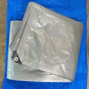 Vente en gros directe du fabricant Robuste 220 Gr/m2 230 Gr/m2 260 Gr/m2 Bâche PVC noir argenté Nouvelle technologie Meilleurs produits - Product Image 4