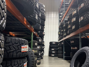 Nuovo Pneumatico Radiale R/T Trail Rugged Terrain 235/55ZR17 126/123Q E per Camion Leggeri Tubeless Velocità W con Garanzia di 1 Anno per Sostituzione/Riparazione - Product Image 4