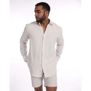 Camisa Informal de Lino para Hombre, Ligera, Sostenible, Cómoda, de Corte Ajustado, Color Azul Claro, Transpirable, de la Tienda Imperio - Product Image 1