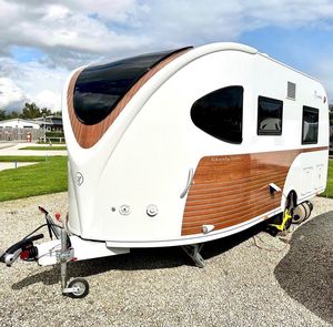 Caravana con estándares australianos, remolque de camping RV, remolque de viaje duradero para viajes por carretera y aventuras al aire libre. - Product Image 3