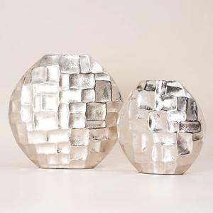 Vase à fleurs rond en aluminium argenté de qualité supérieure, style côtier, centre de table pour mariages et occasions spéciales - Product Image 2