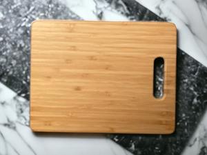 Planche à découper rustique et alimentaire en bois naturel et résine, très demandée, pour un usage quotidien en cuisine, en provenance d'Inde - Product Image 6