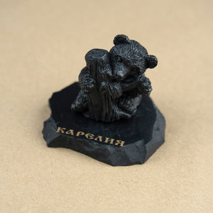 Figura de shungita: Osito con un tronco de árbol - Product Image 2